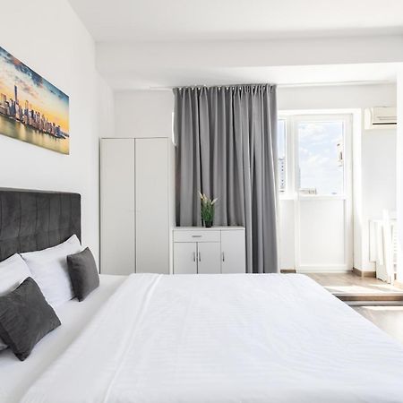 Downtown Victoria Apartments By Citybookings 布加勒斯特 外观 照片