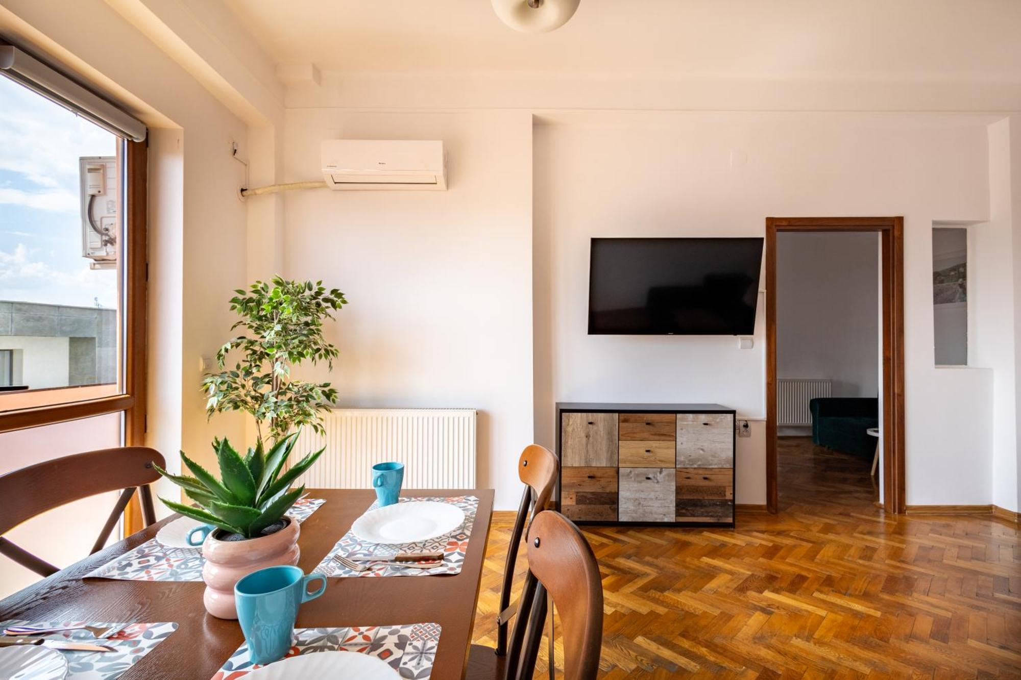Downtown Victoria Apartments By Citybookings 布加勒斯特 外观 照片