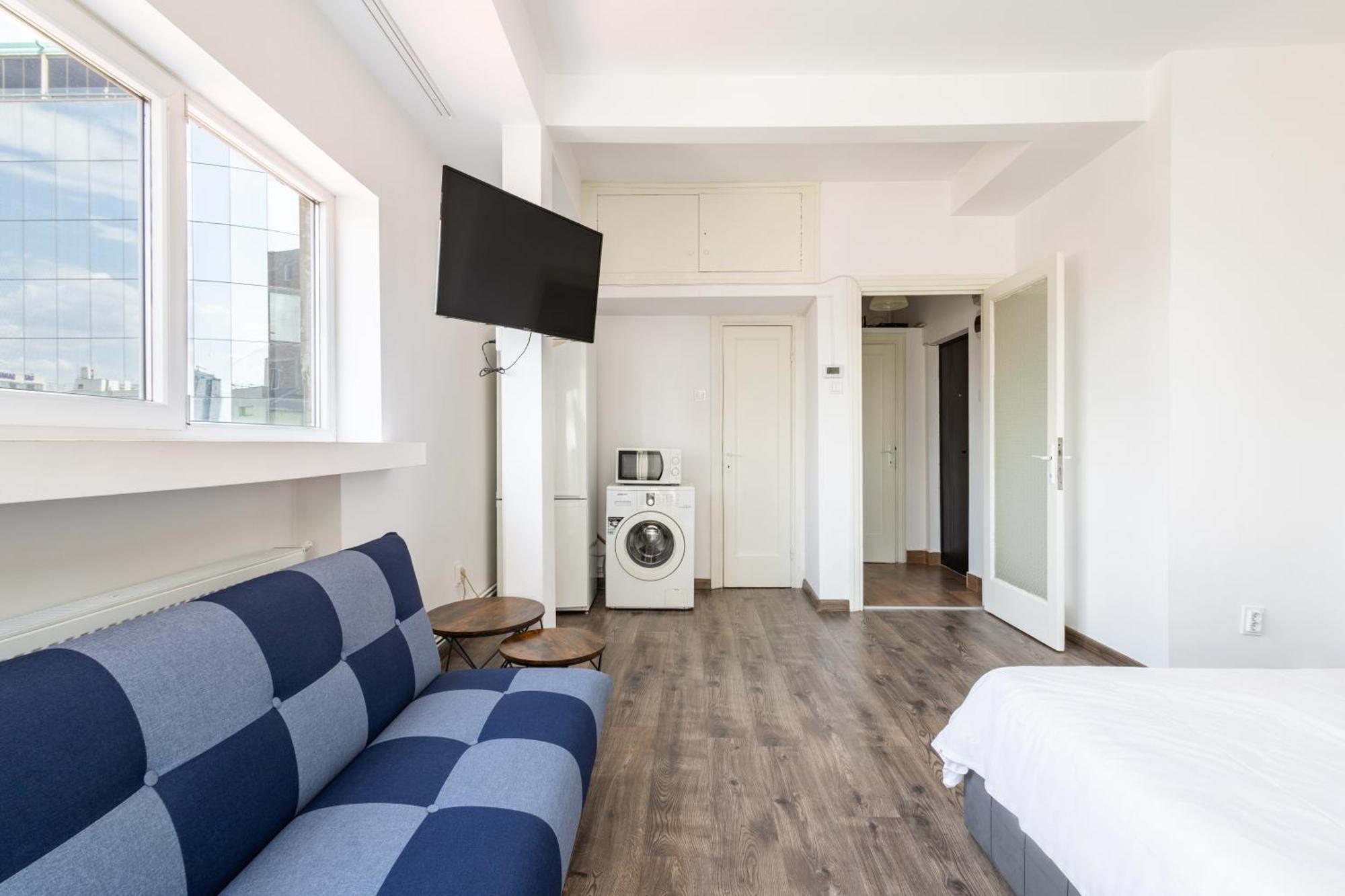 Downtown Victoria Apartments By Citybookings 布加勒斯特 外观 照片